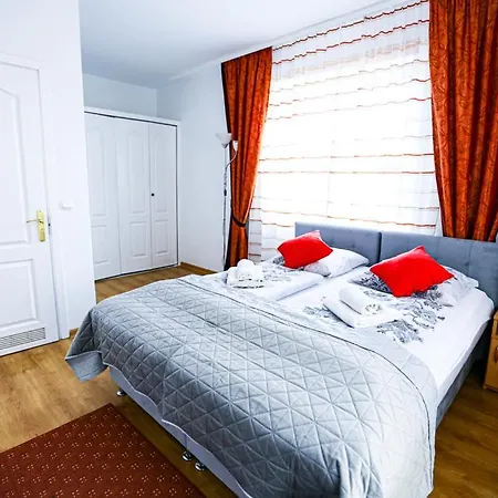 Nadmorska Centrum Δωμάτια σε οικογενειακή κατοικία Łeba