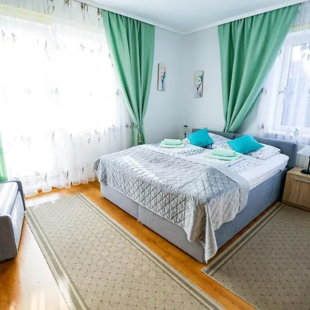 Nadmorska Centrum Kwatera prywatna *