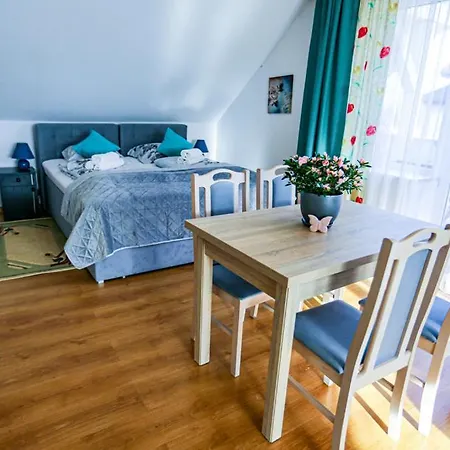 Δωμάτια σε οικογενειακή κατοικία Nadmorska Centrum *