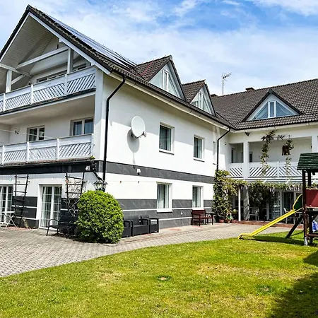 Δωμάτια σε οικογενειακή κατοικία Nadmorska Centrum