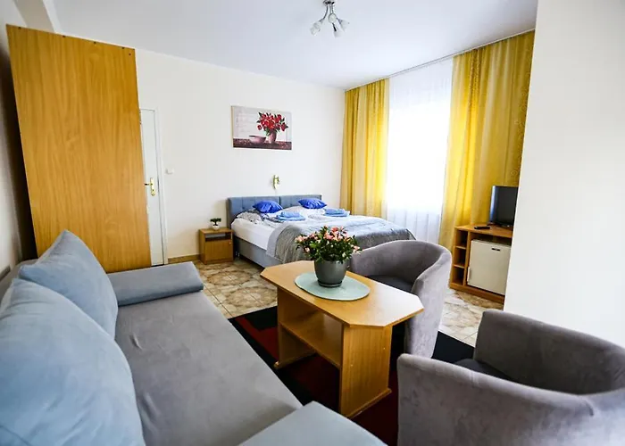 Nadmorska Centrum Homestay szállás *